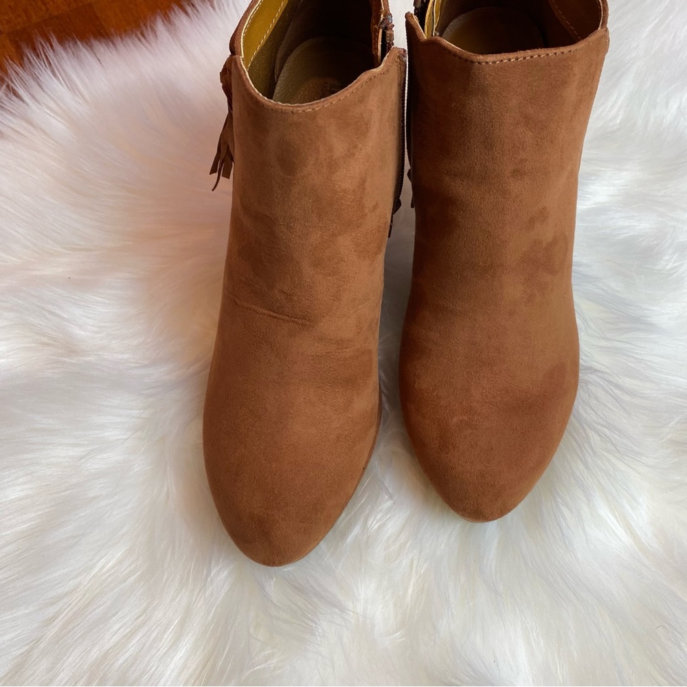 🔥CCO SALE🔥 Unlisted by Kenneth Cole “Film Star” Bootie - Picture 5 of 13